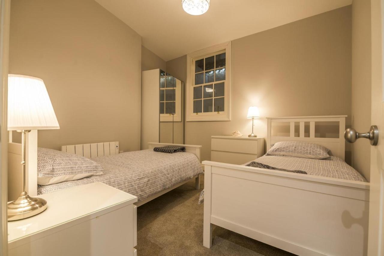 Sea Legs - 2 Bedroom Apartment - 滕比 外观 照片