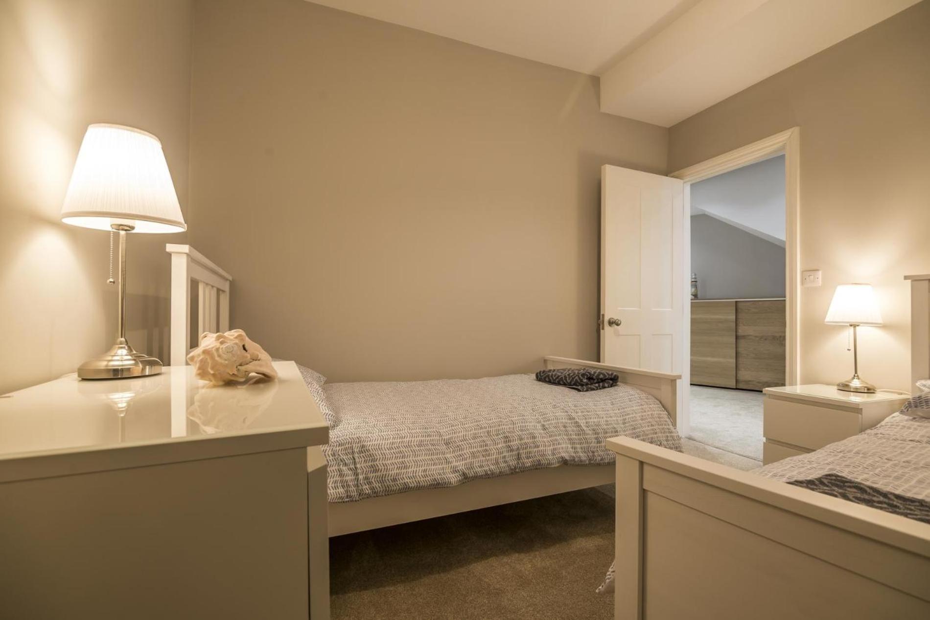 Sea Legs - 2 Bedroom Apartment - 滕比 外观 照片